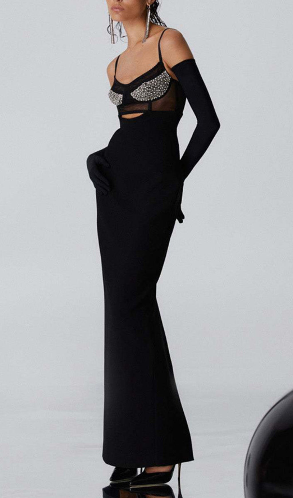 008859ee29fdb87d608c4f1529bafa47.jpeg Fashionslee Women Aideen Black Beading Bandage Midi Dress