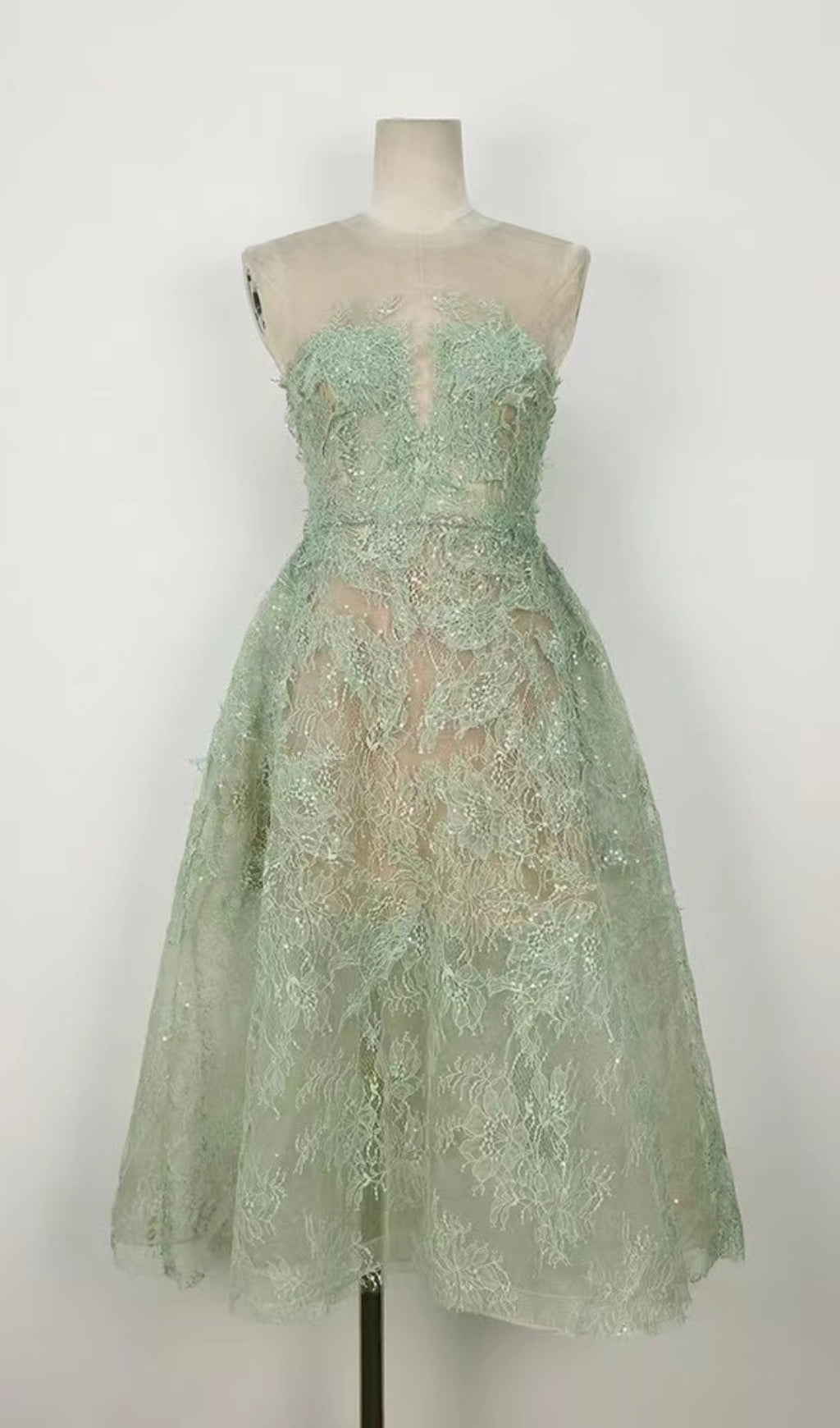 Fashionslee Women Allyson Green Floral Lace Embroider Midi Dress