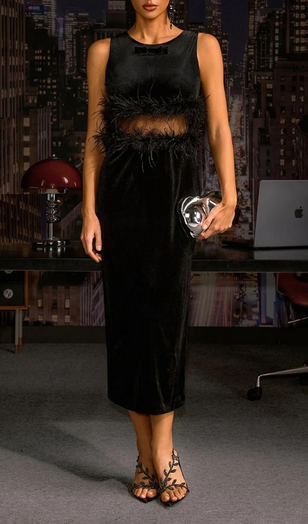 Fashionslee Women Anavia Sleeveless Feather Velvet Midi Dress