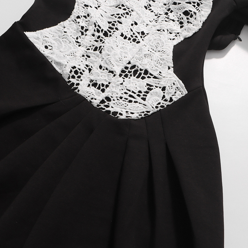 Fashionslee Women Jannik Black Lace Long Sleeve Maxi Dress