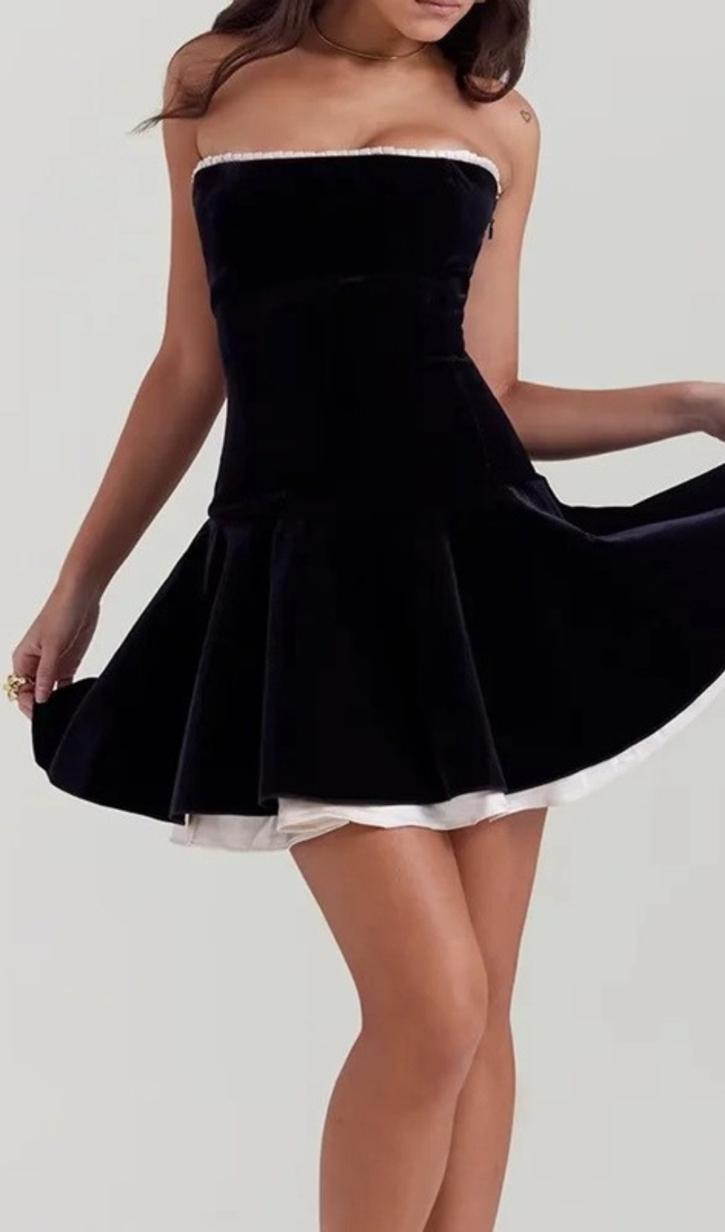 Fashionslee Women Christ Black Strapless Velvet Mini Dress