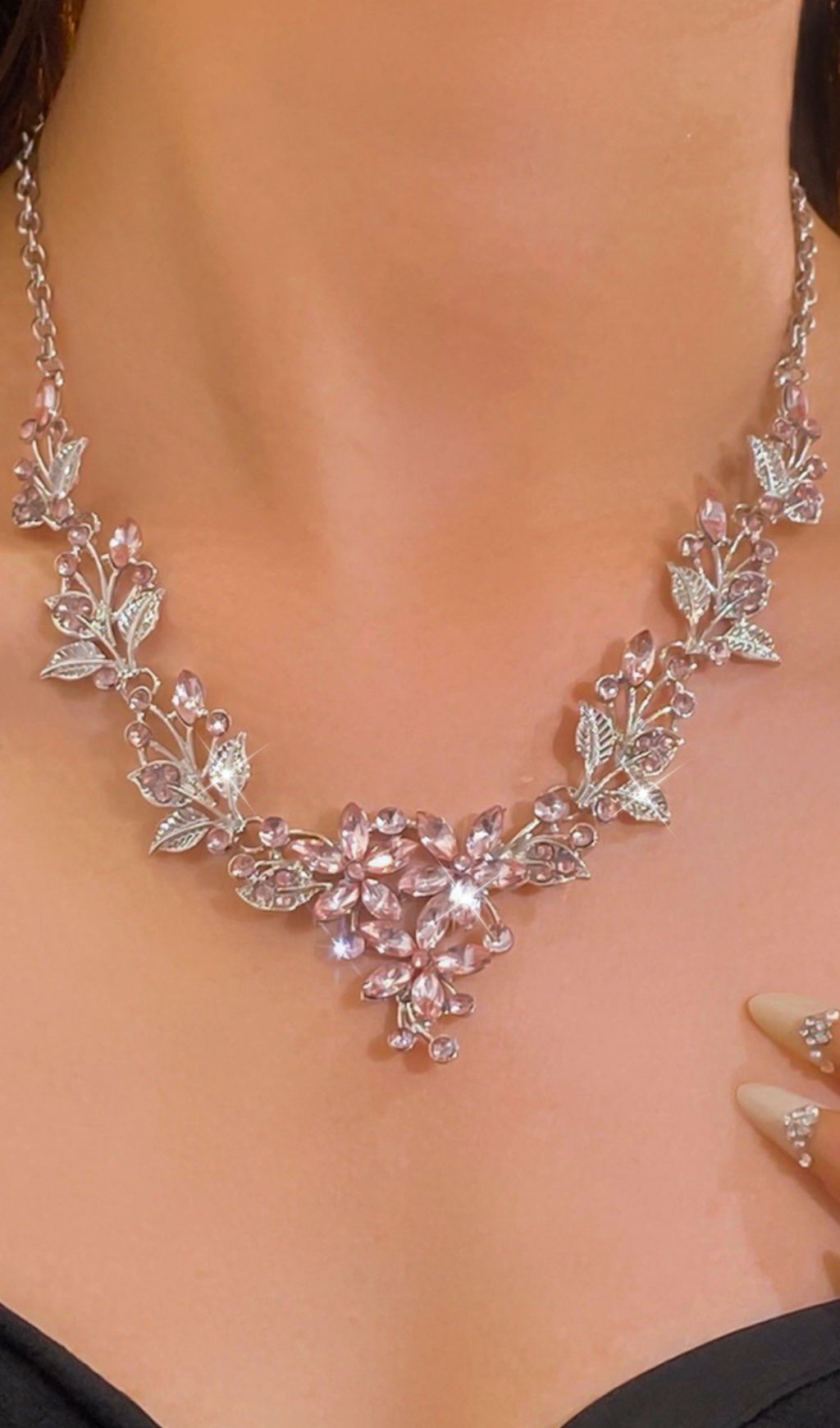 Fashionslee Women Juelz Flower Leaf Necklace & Earrings