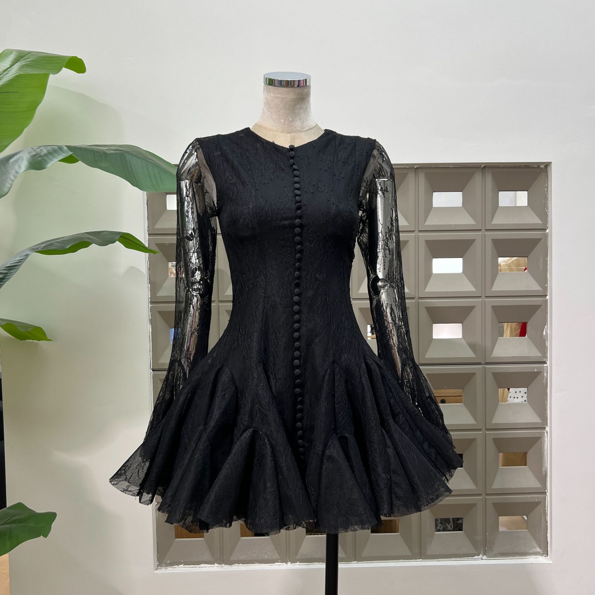 025e7c75565ba2ec91598db7a72fea98.jpg Fashionslee Women Ina Long Sleeve Lace Mini Dress