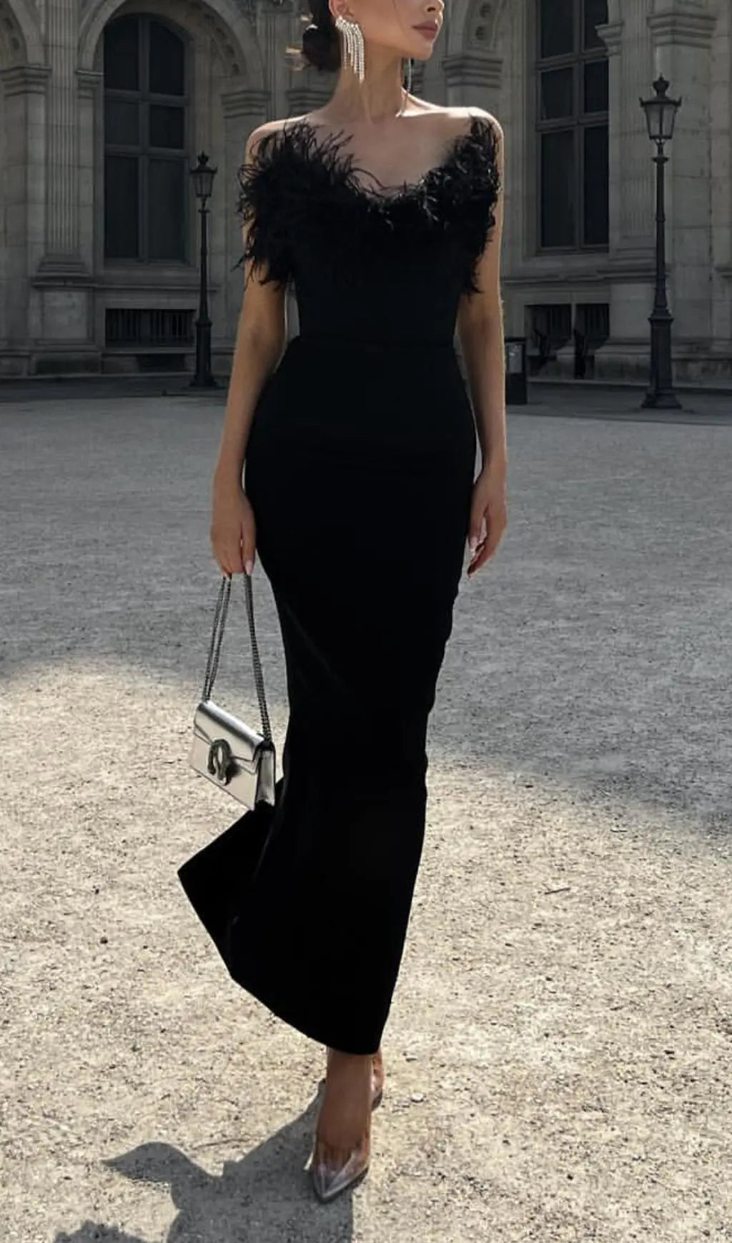 Fashionslee Women Feather Bodycon Maxi Dress In Black