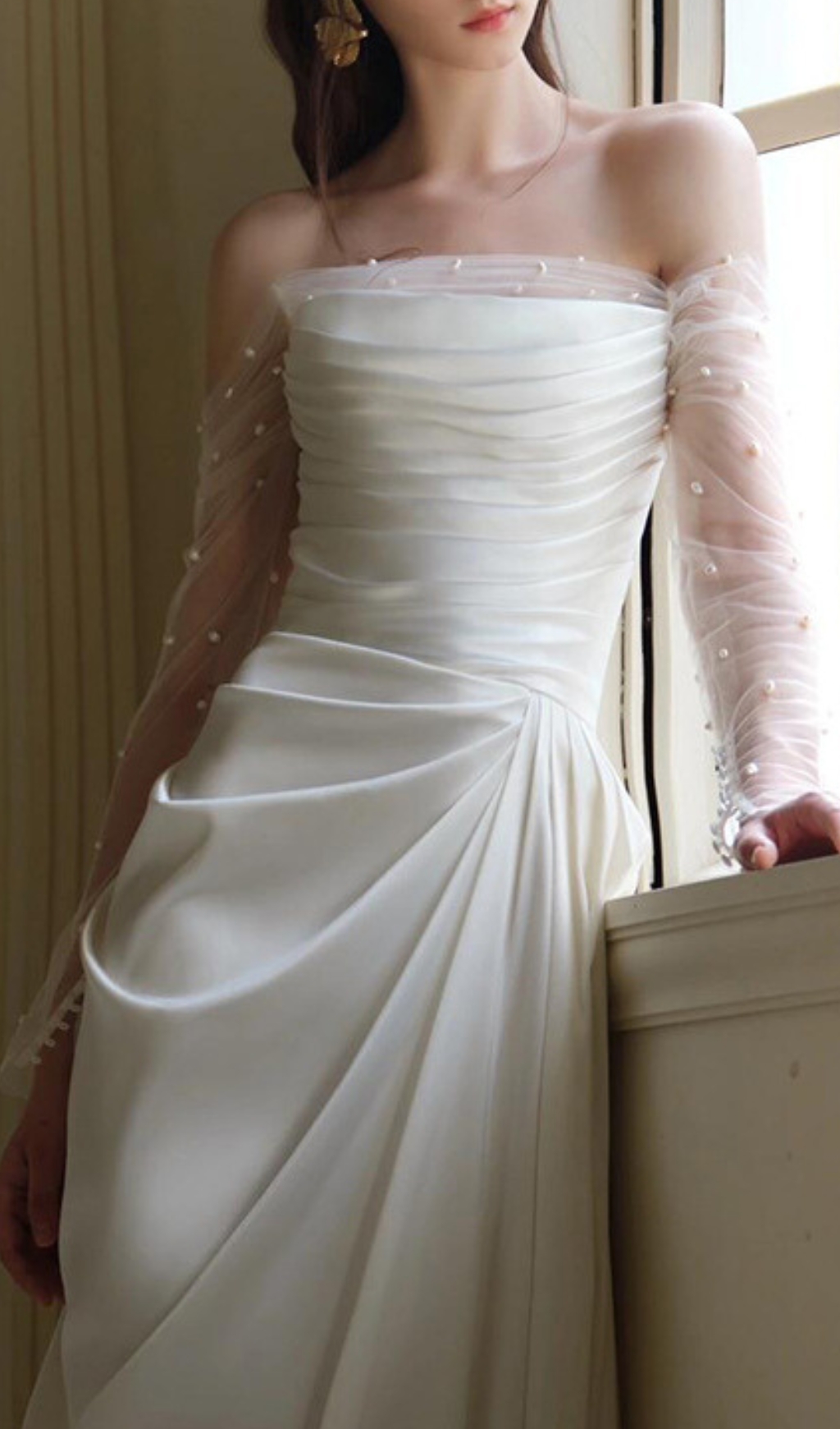 026b154e145f0ea7e775b2b25f0a20a7.jpg Fashionslee Women Delta White Mesh Sleeve Ruched Wedding Dress