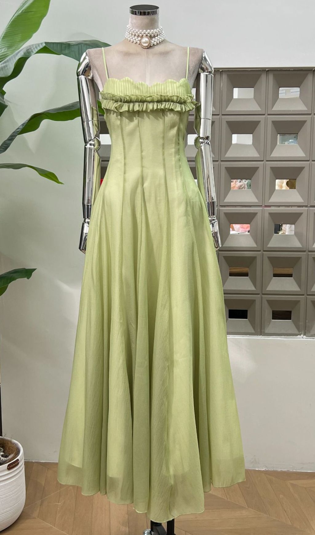 02dd3551b01ce57cb89039912da0020e.jpg Fashionslee Women Fala Green Strappy Maxi Dress
