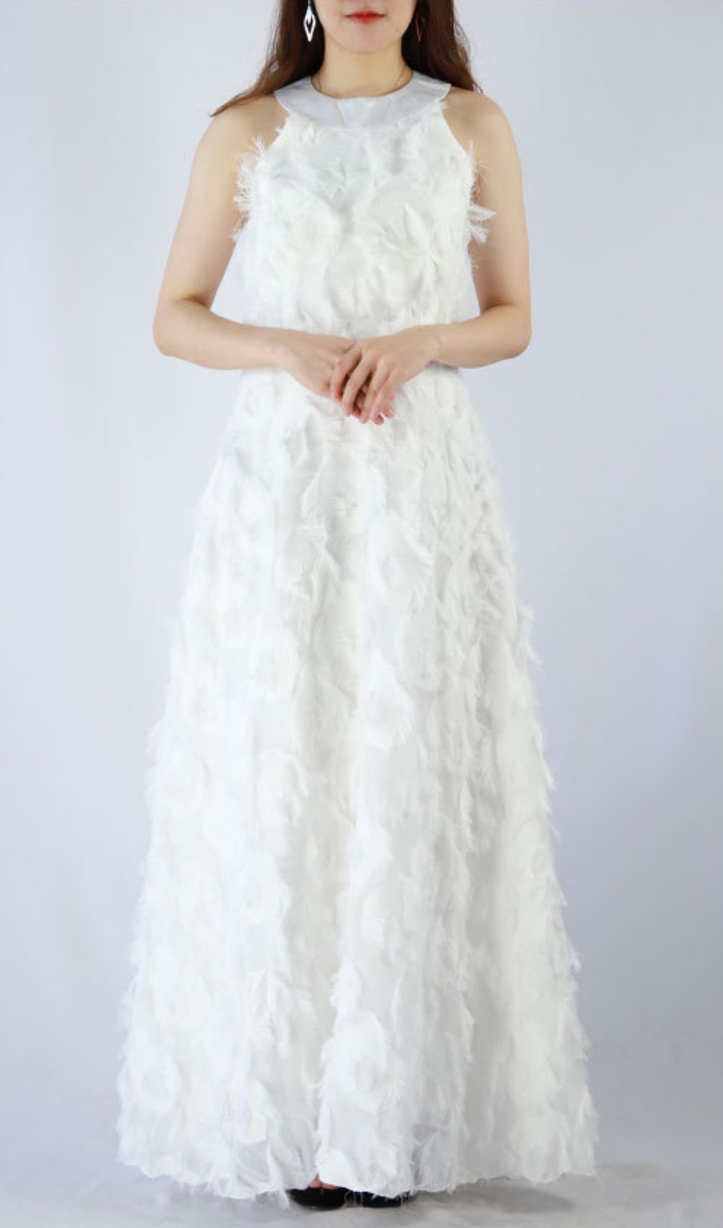 0358e84a46f526207d89116cdbc24344.jpg Fashionslee Women Devana White Halter Feather Tassel Maxi Dress