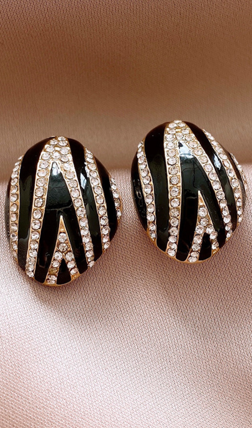 Fashionslee Women Dulal Diamante Earrings