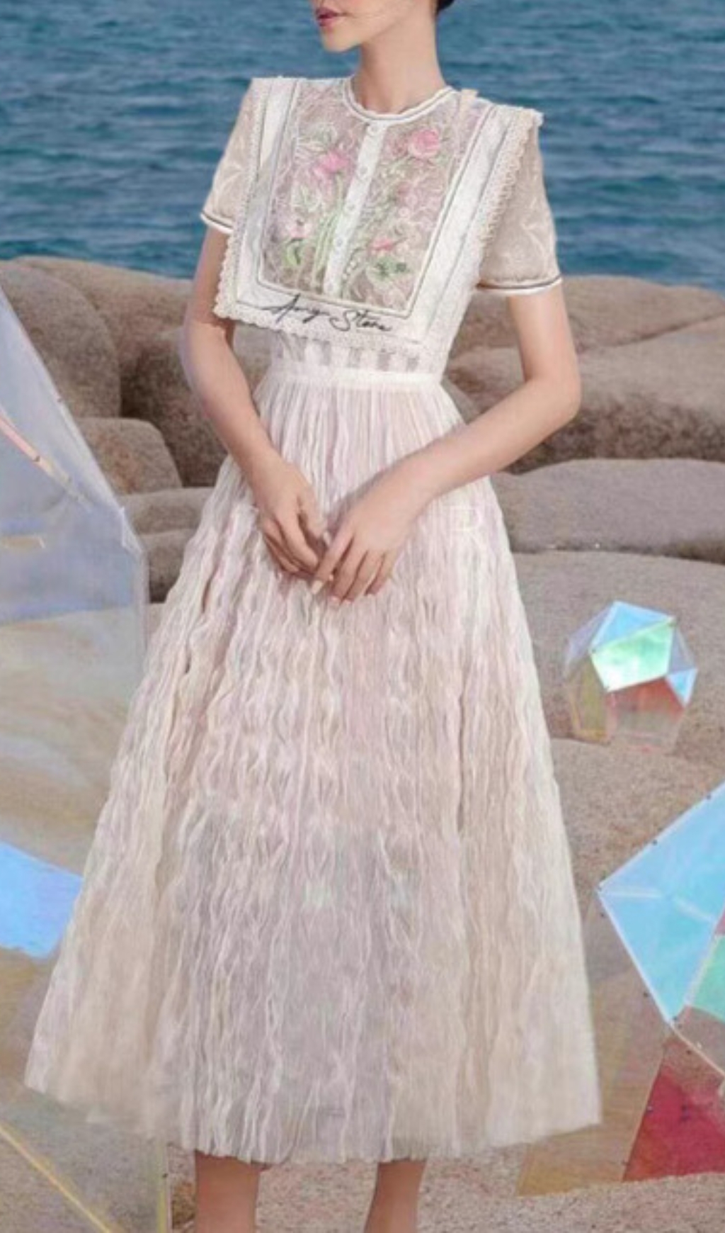 Fashionslee Women Carolie Flower Embroidery Midi Dress