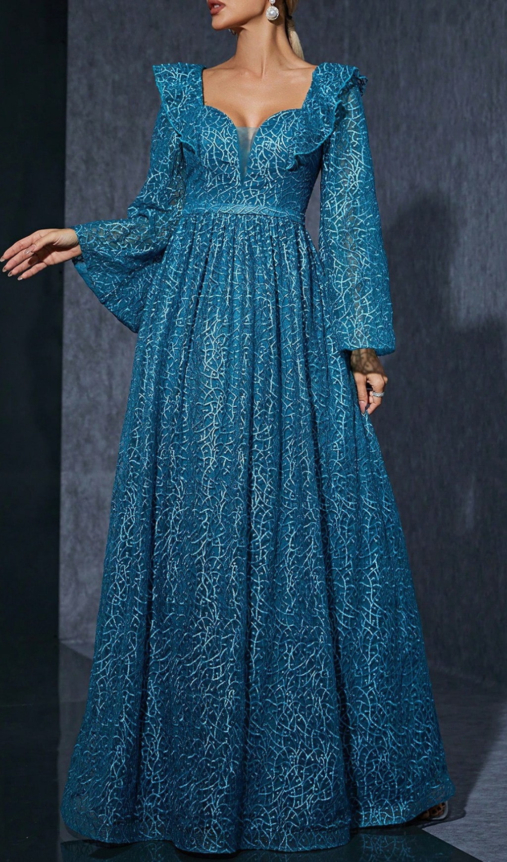 0608a25c67c91d896c998fcf19520538.jpg Fashionslee Women Divya Blue V-Neck Long Sleeve Maxi Dress