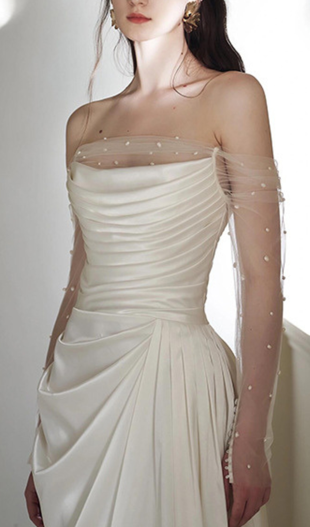 071e2d3003eae68930c4b34829dacaf6.jpg Fashionslee Women Delta White Mesh Sleeve Ruched Wedding Dress