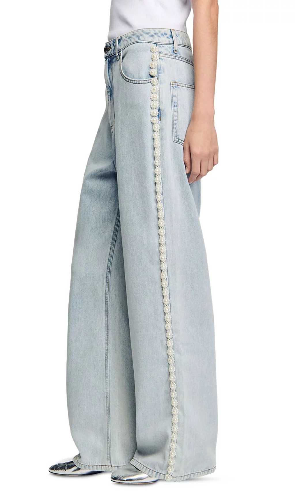 08cb5ef55bcfc651797fea881fac755b.jpg Fashionslee Women Beaded Jeans in Light Blue Jean