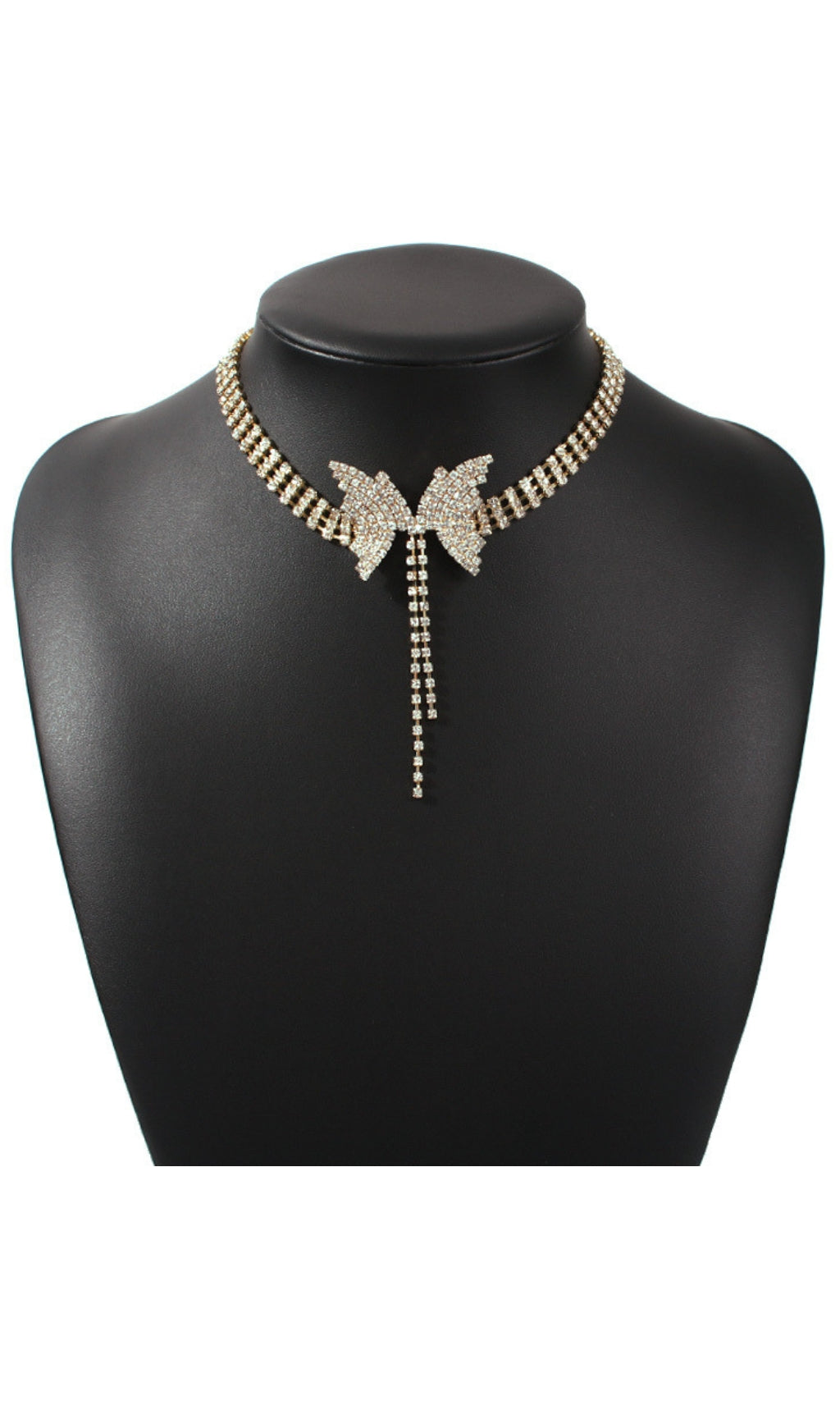 Fashionslee Women Gold Diamond Butterfly Choker
