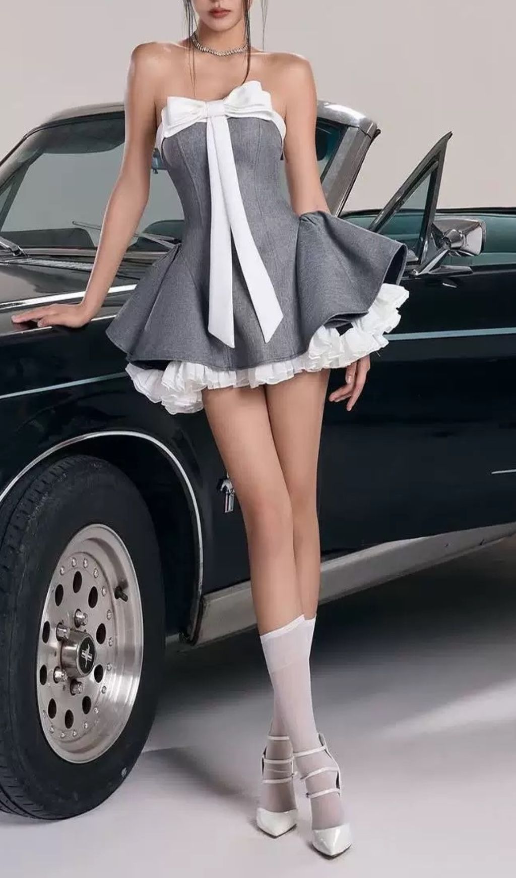 Fashionslee Women Hyde Strapless Bow Mini Dress
