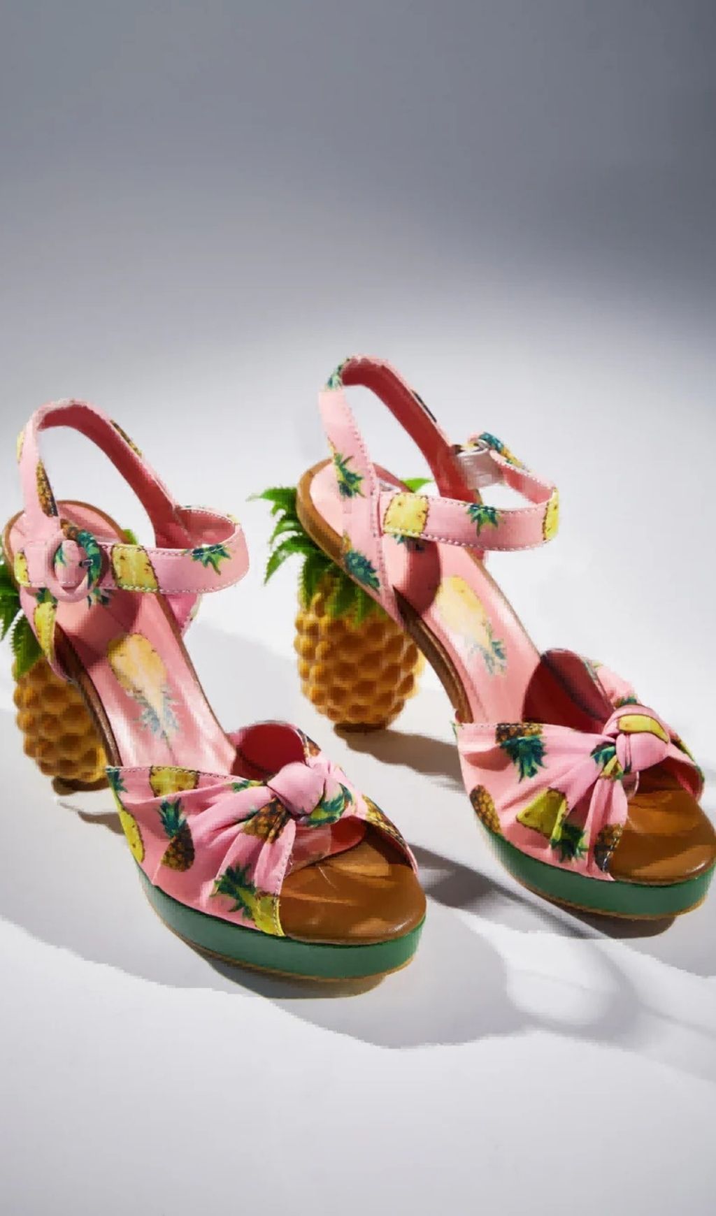 0c43e644b462c7c86020c26cf4c58202.jpg Fashionslee Women Azhira Pineapple Sandals In Pink