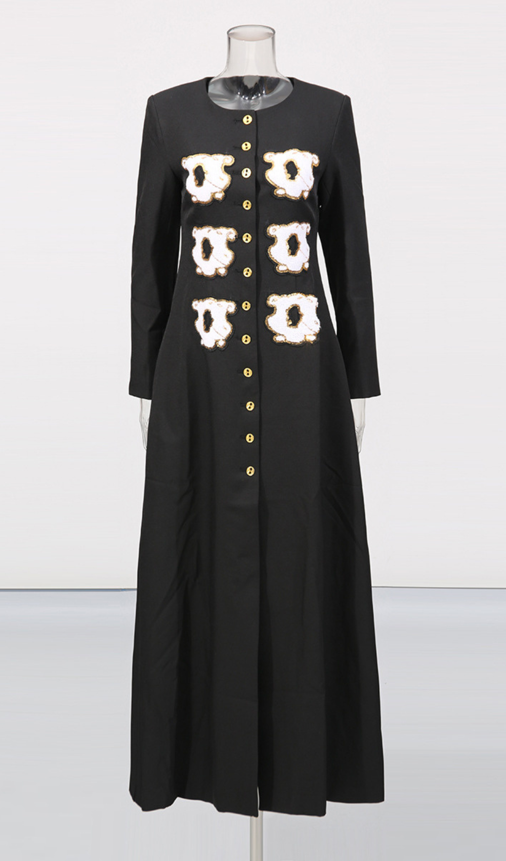 0cb1e414f30251b02205b20b36b6d91d.png Fashionslee Women Guto Black Round-neck Patchwork Button Jacket