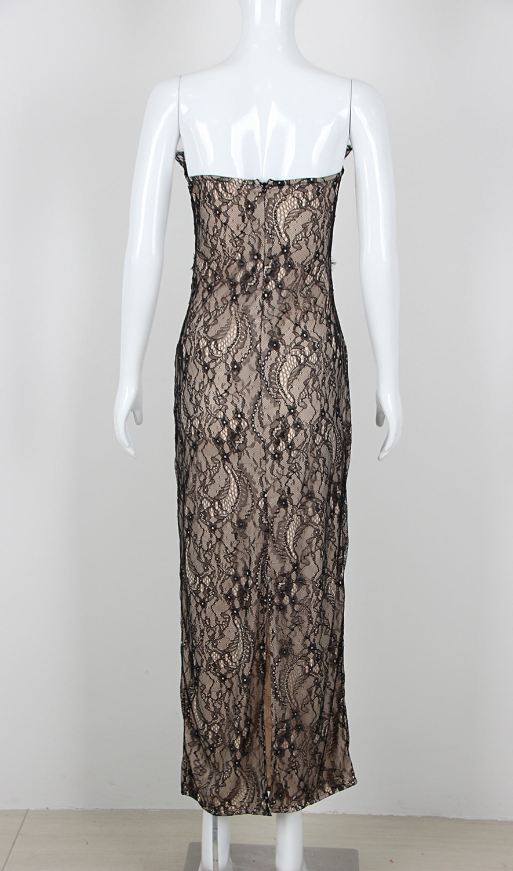 Fashionslee Women Adia Flower Cut-Out Maxi Dress