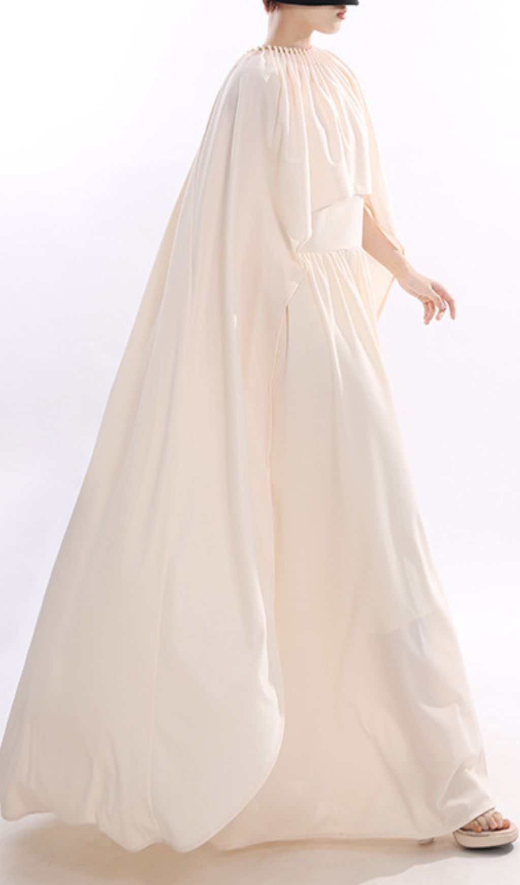 0d9b8cca6605f95de43843c9bfcf3a14.jpg Fashionslee Women Batzion Cape Dress Set