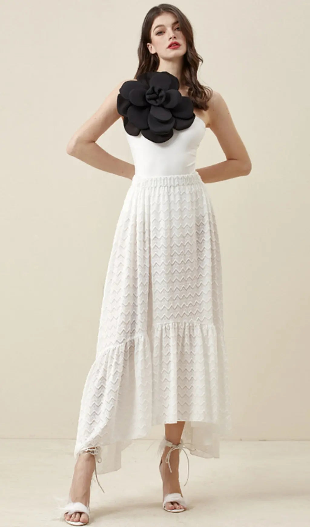 0da433331c1a126a9a3aeb907563f5c6.jpeg Fashionslee Women Annew White Exaggerated 3D Flower Swimsuit