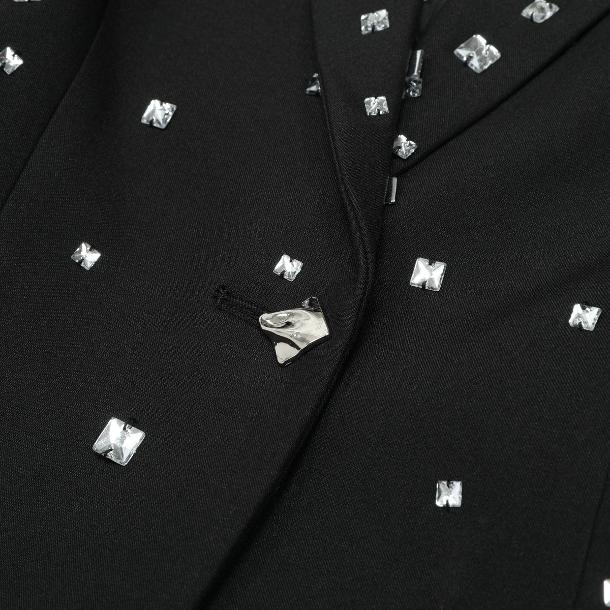 0e34b224c725c0ee716a5c8e932e53fa.webp Fashionslee Women Kingsley Black Diamante Blazer