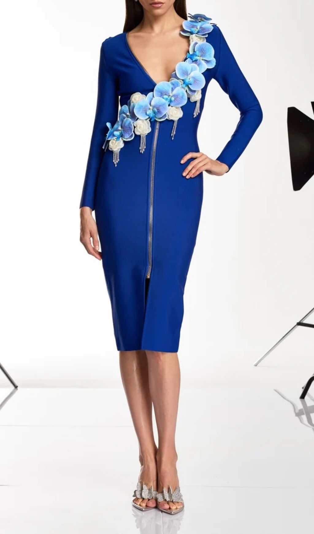 Fashionslee Women Dacey V Neck Flower Bandage Midi Dress