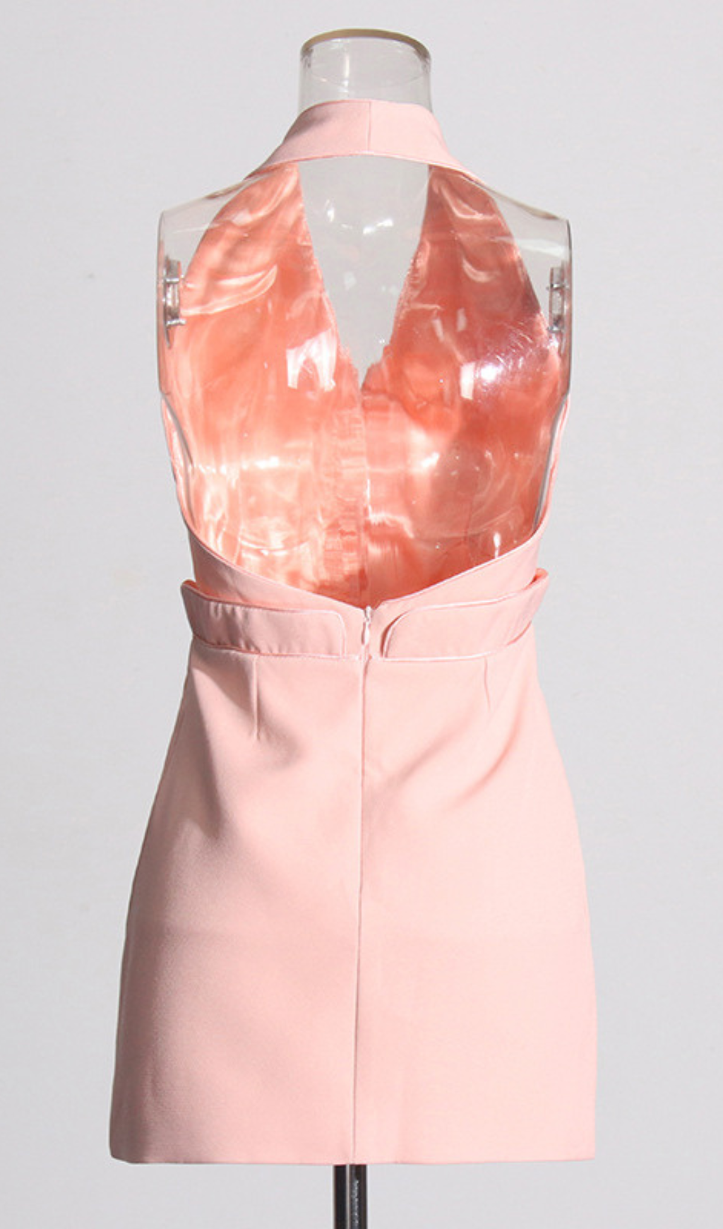 0eb083a9bfe84ba851769d9056ec6d0e.png Fashionslee Women Gwydion Halter Button Mini Dress