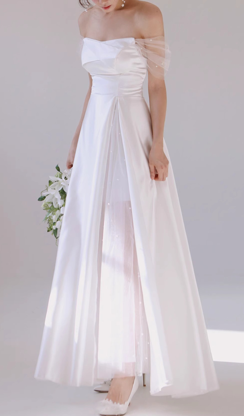 11eec9d6790374a39b484425827c3e17.jpg Fashionslee Women Columnia White Satin Mesh Wedding Dress