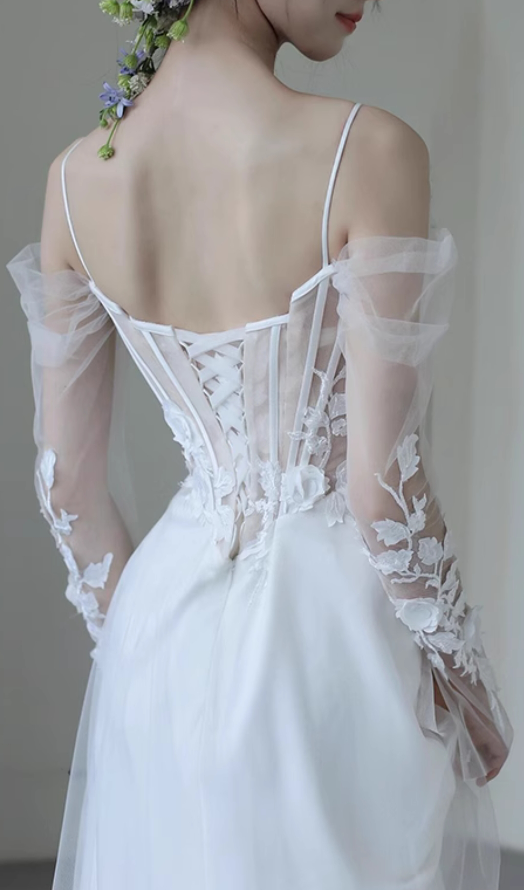 1234b540747d310da9fb1b89c8147bd4.jpg Fashionslee Women Chucky White Mesh Leaf Wedding Dress
