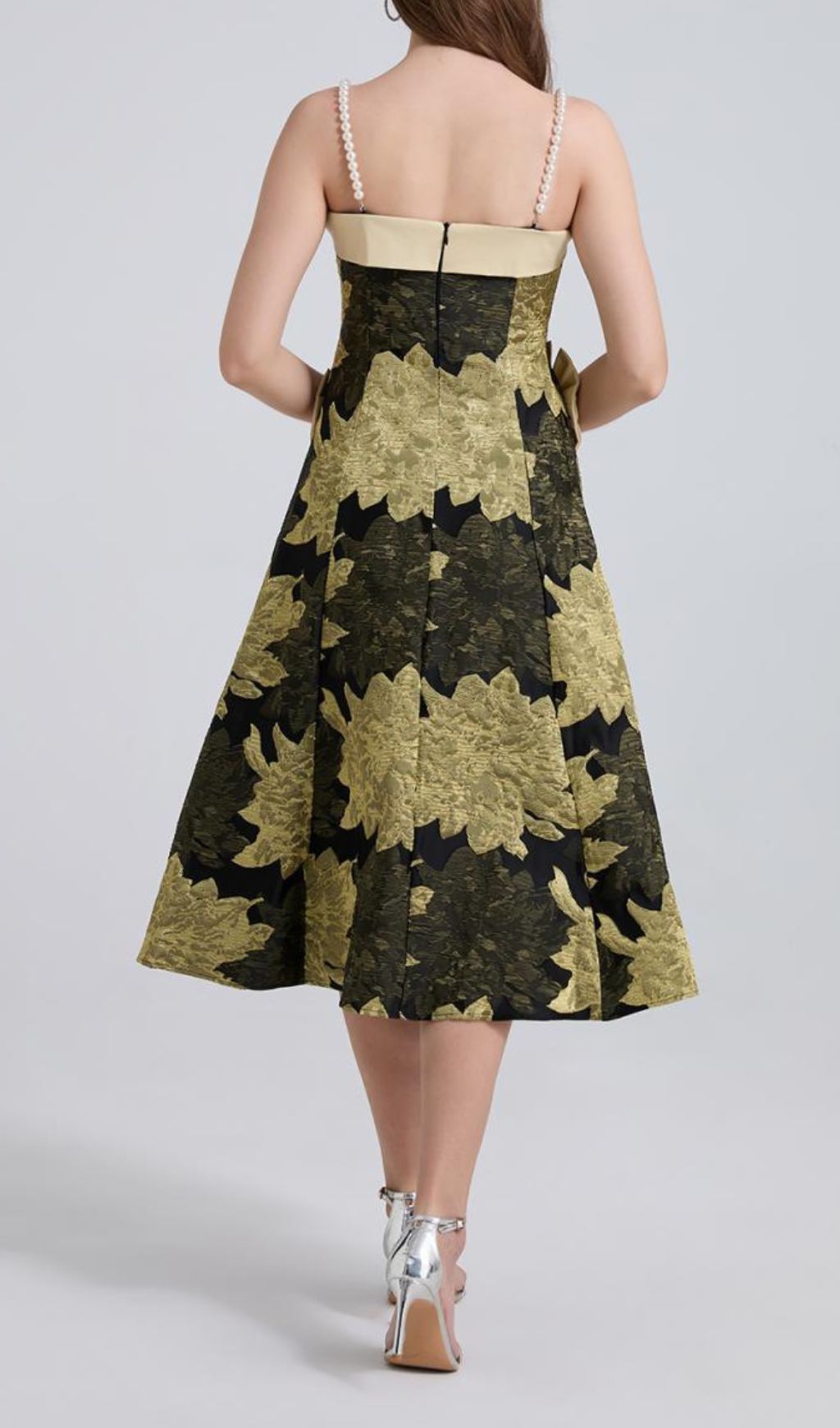 12d89a8c02cbb91e5591e20d7ee0ef80.jpg Fashionslee Women Faylinn Flower Bow Pearl Midi Dress