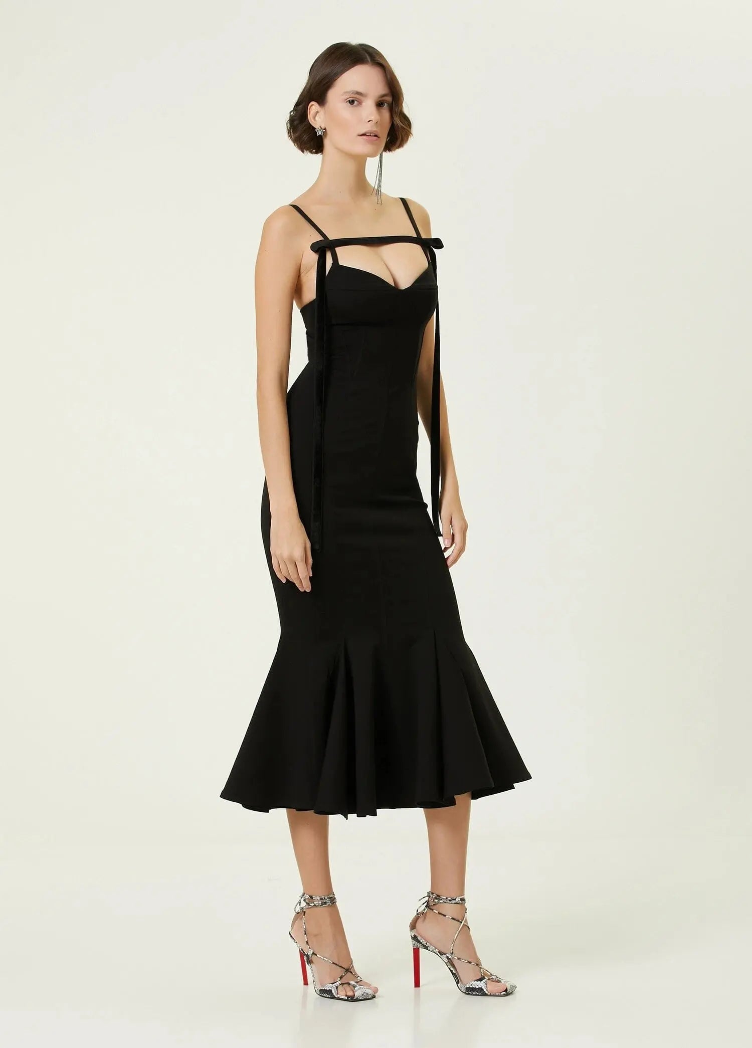 Fashionslee Women Strapy Slim Maxi Dress In Black