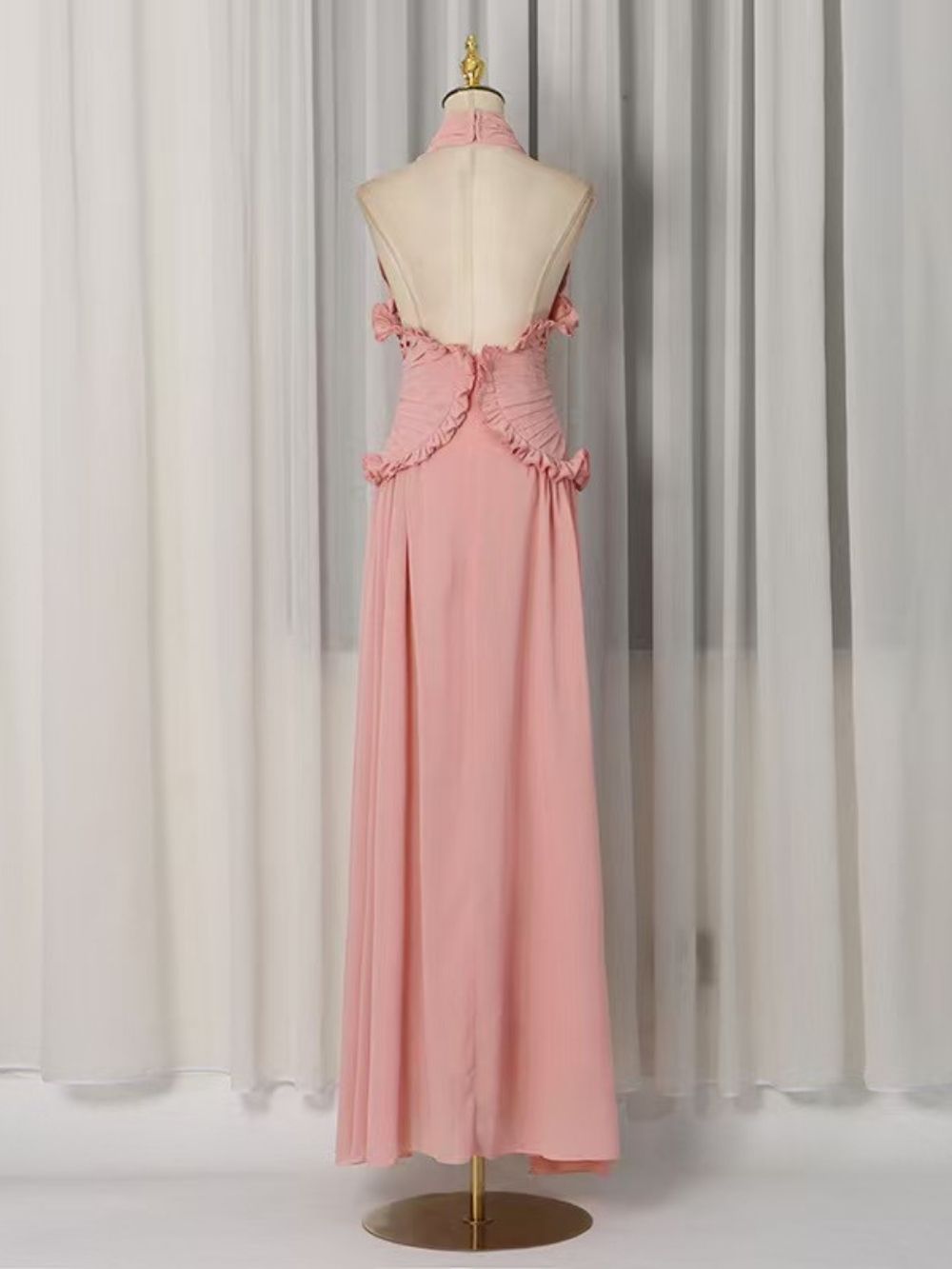VIRAL HALTER PLEATED MAXI DRESS - OWNCI