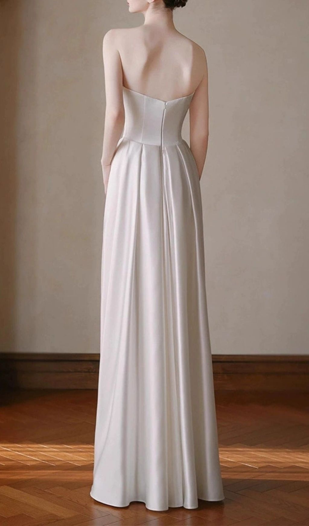 Fashionslee Women Karin White Strapless Wedding Dress