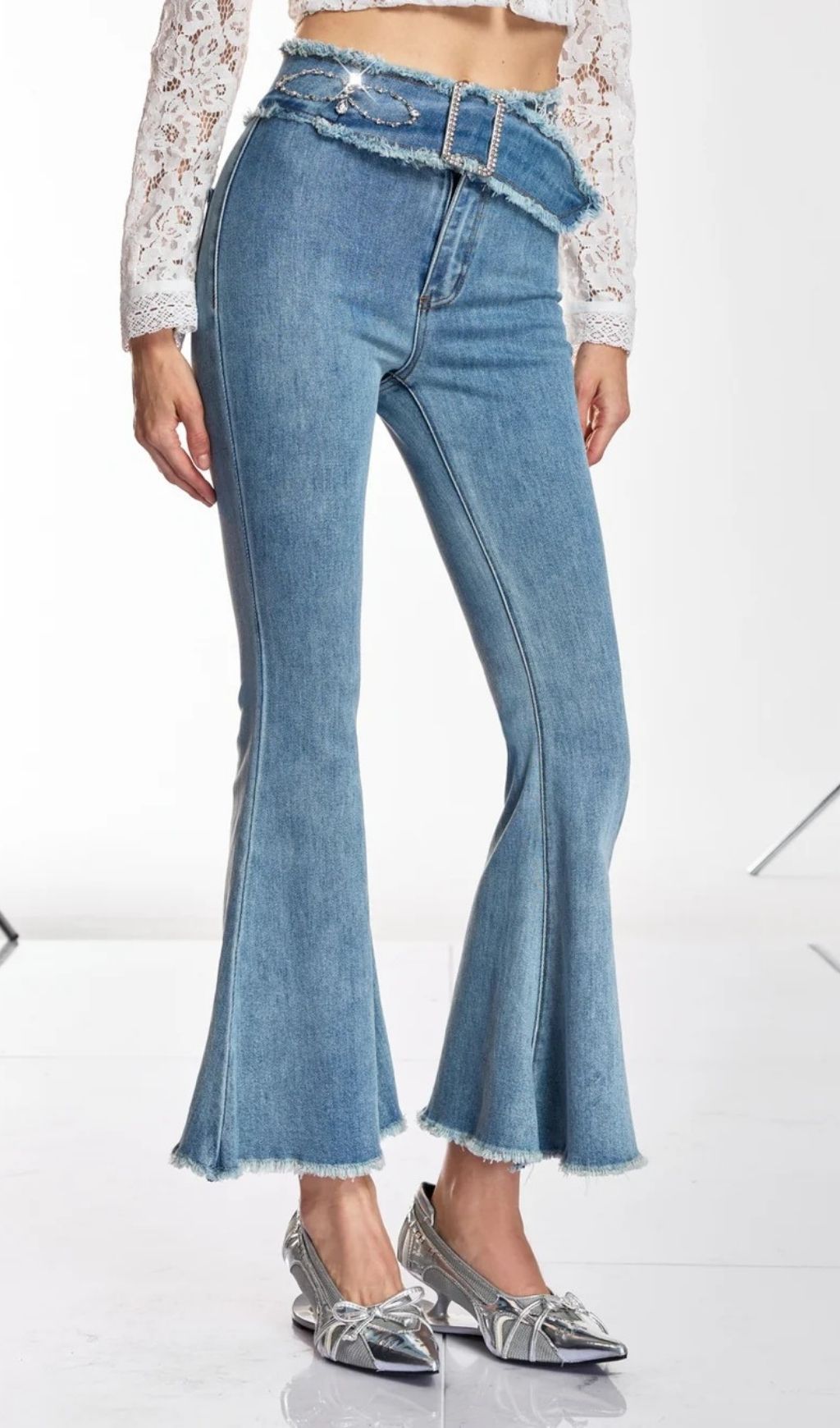 15c5df8b5bb6a2ca363c901c3a8f2c84.jpg Fashionslee Women Danette Rhinestone Flare Jeans