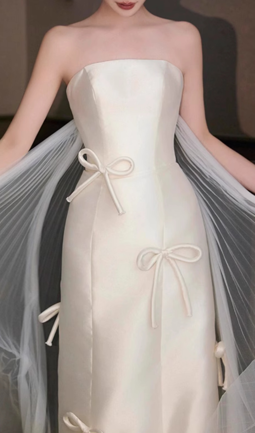 15fe3fbbce7acd7a349bacd3262f482a.jpg Fashionslee Women Chynna White Strapless Bow Wedding Dress