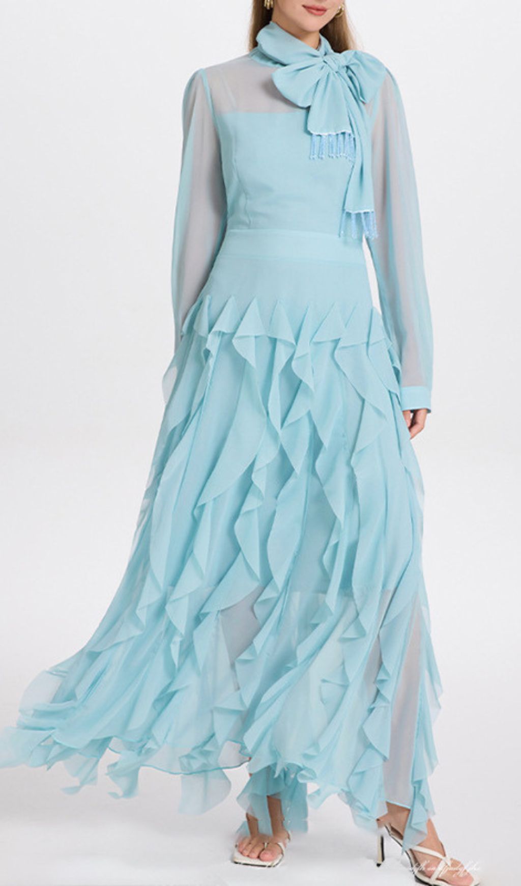 15feecfab5992c157c68d98cecb3dedd.jpg Fashionslee Women Isaak Long Sleeve Ruffle Maxi Dress