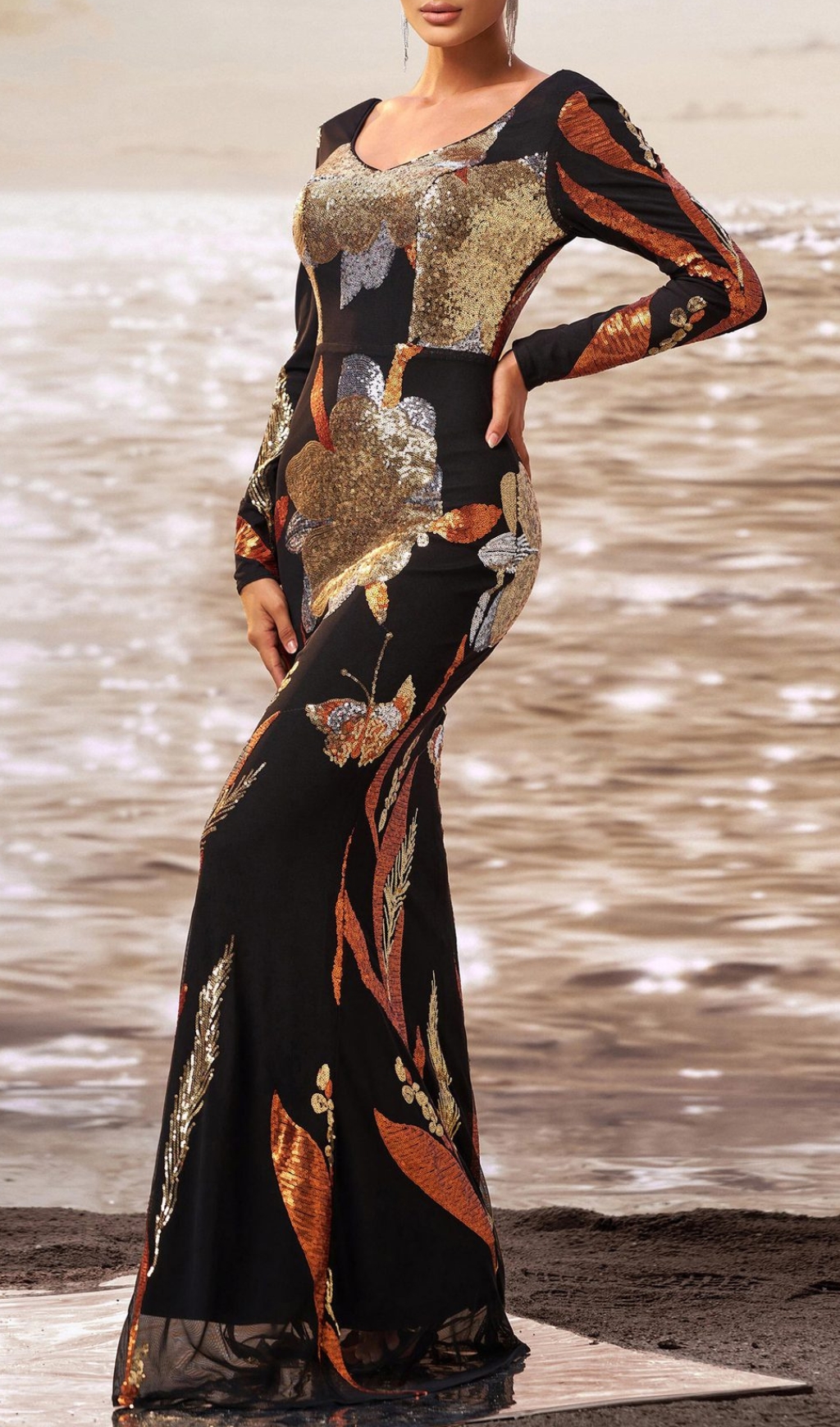 VINTAGE SEQUIN MAXI DRESS – MUST-HAVE - OWNCI VINTAGE SEQUIN MAXI DRESS – MUST-HAVE - OWNCI