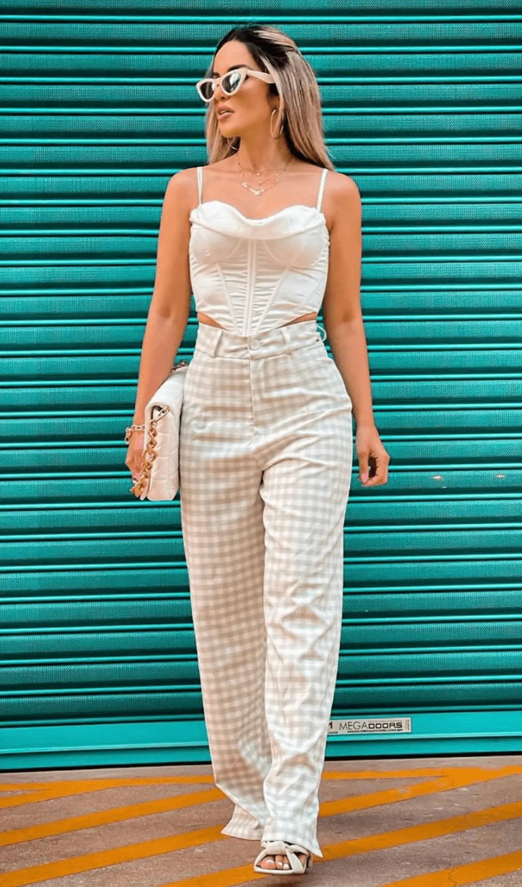 16f9b08b8c69fdbede0b1ca35f05d261.jpeg Fashionslee Women Pile Of Collar Fishbone Camisole Tops