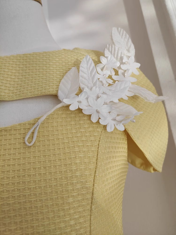 1722b2b49e4684785f4455a1087033b7.jpg Fashionslee Women Conlan Yellow Flower Decor Mini Dress