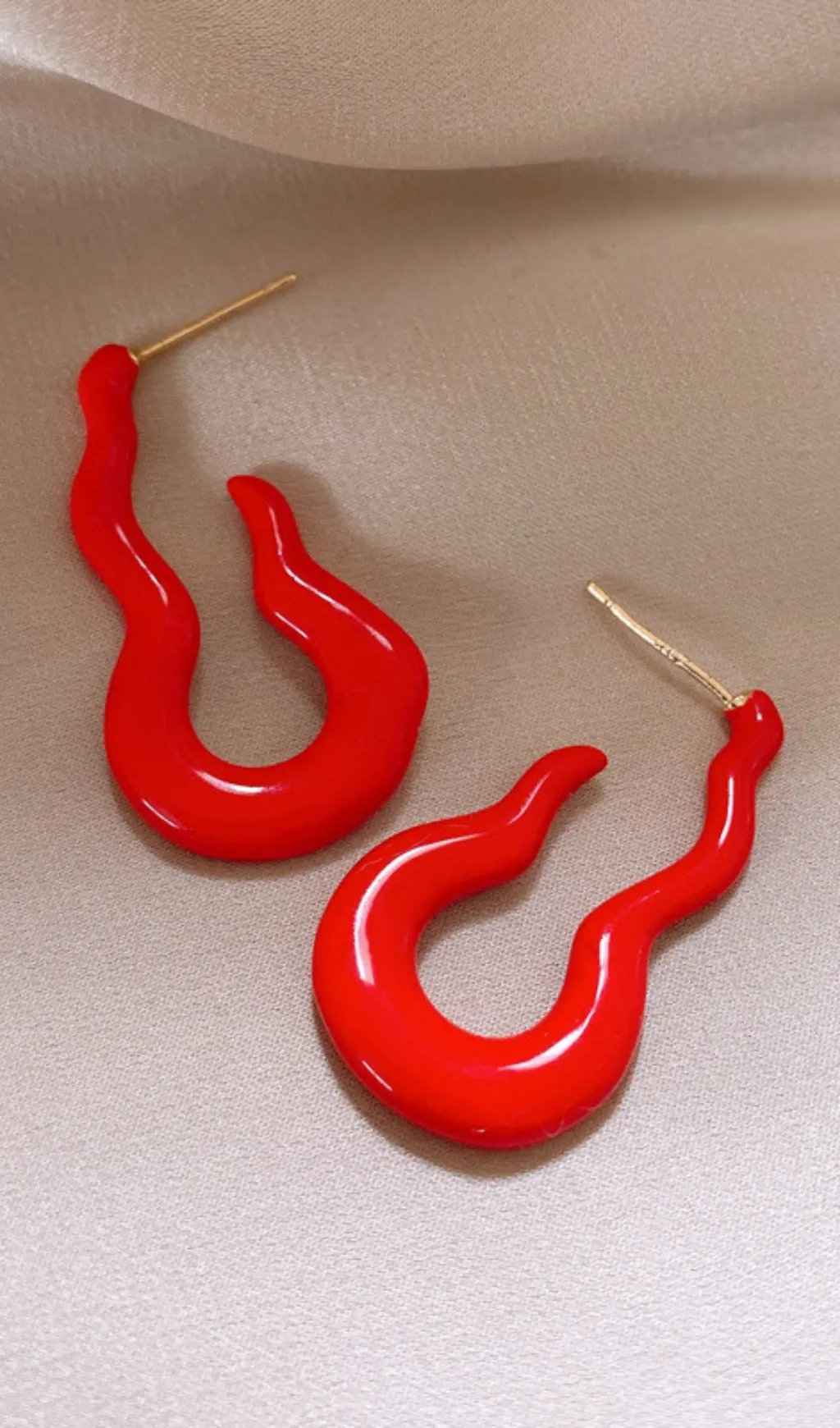 TRENDING RED GOURD HOOP EARRINGS