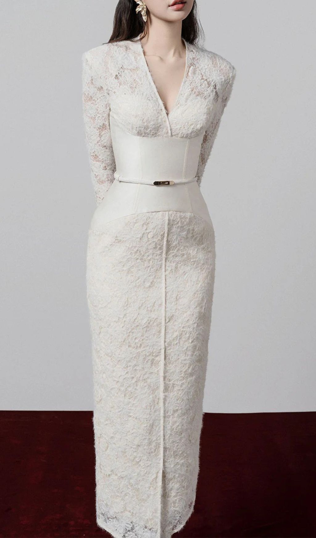 1849ad1829b1870ad8d37a4317d9602d.jpg Fashionslee Women Gaia Sheath V-Neck Lace Midi Dress