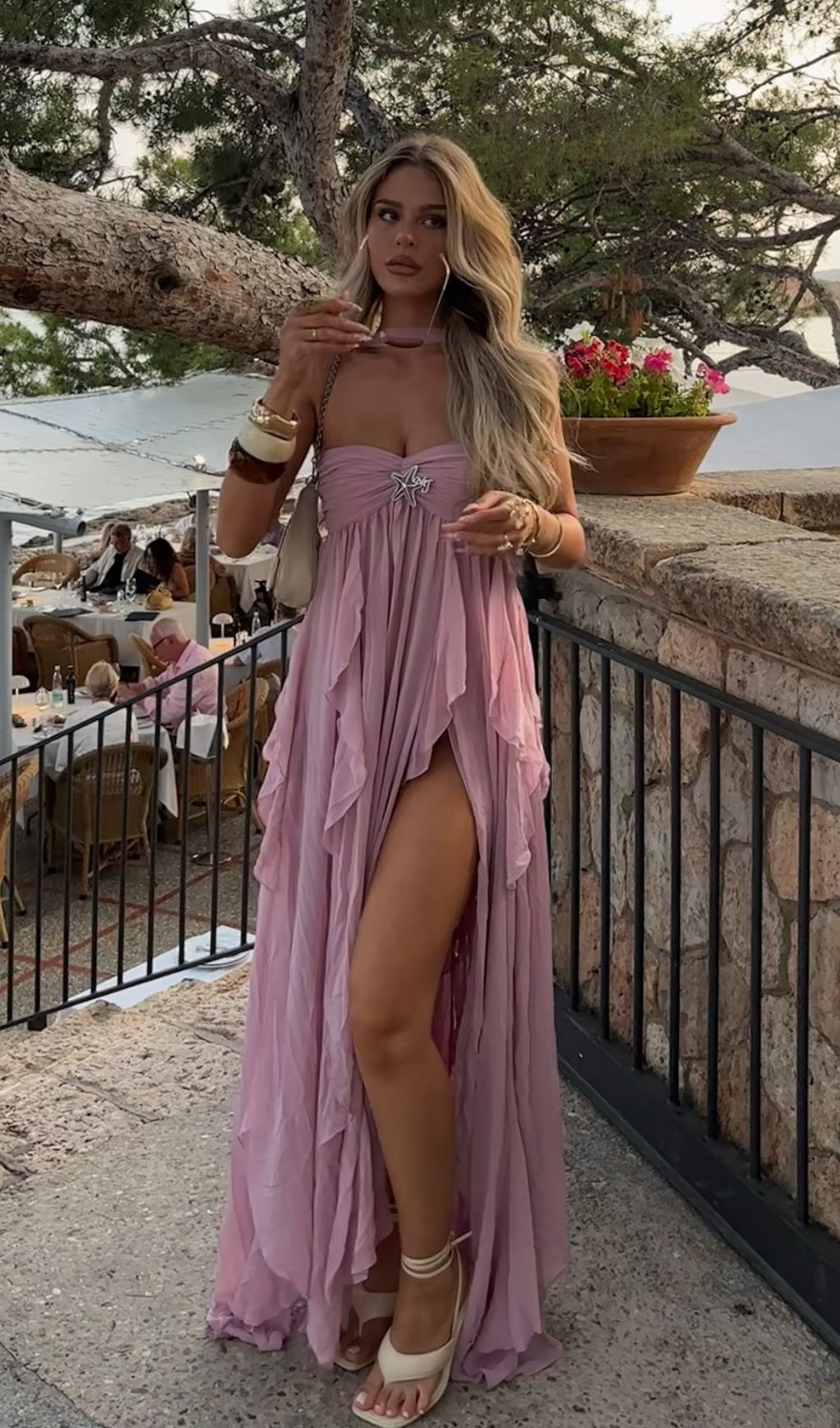 1880c605abc999da41541e0f7618a600.jpg Fashionslee Women Frayne Lavender Layered Backless Maxi Dress