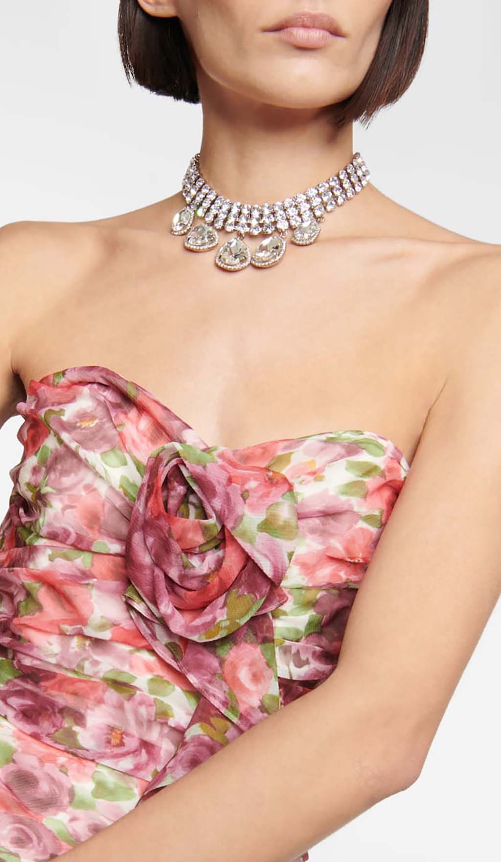 18ffad8ce6b903200fab92c042120306.jpeg Fashionslee Women Floral Applique Ruffled Mini Dress