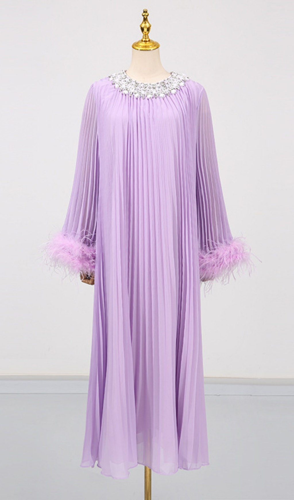 19a6e149abcb0fde81b1181e6b1b57b9.jpg Fashionslee Women Felipe Embellished Feather Pleated Maxi Dress