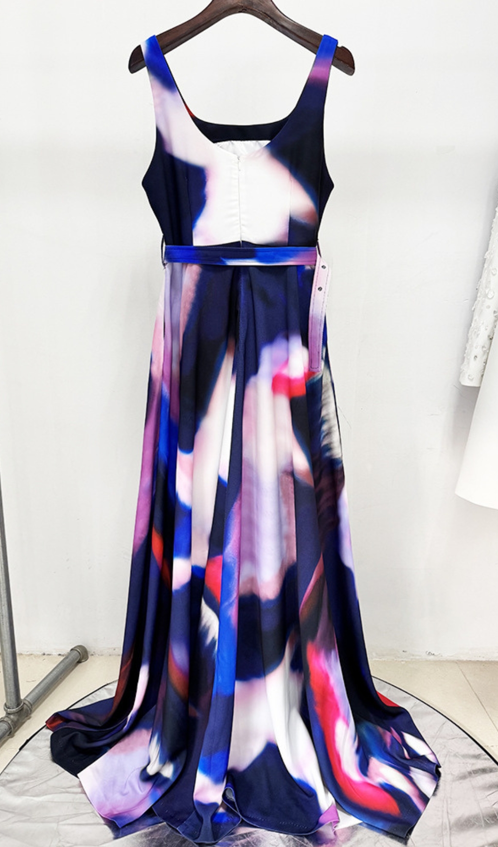 19d7f05f827d0ec674728b44d0da8bd3.jpg Fashionslee Women Denicia Printed Sleeveless Maxi Dress