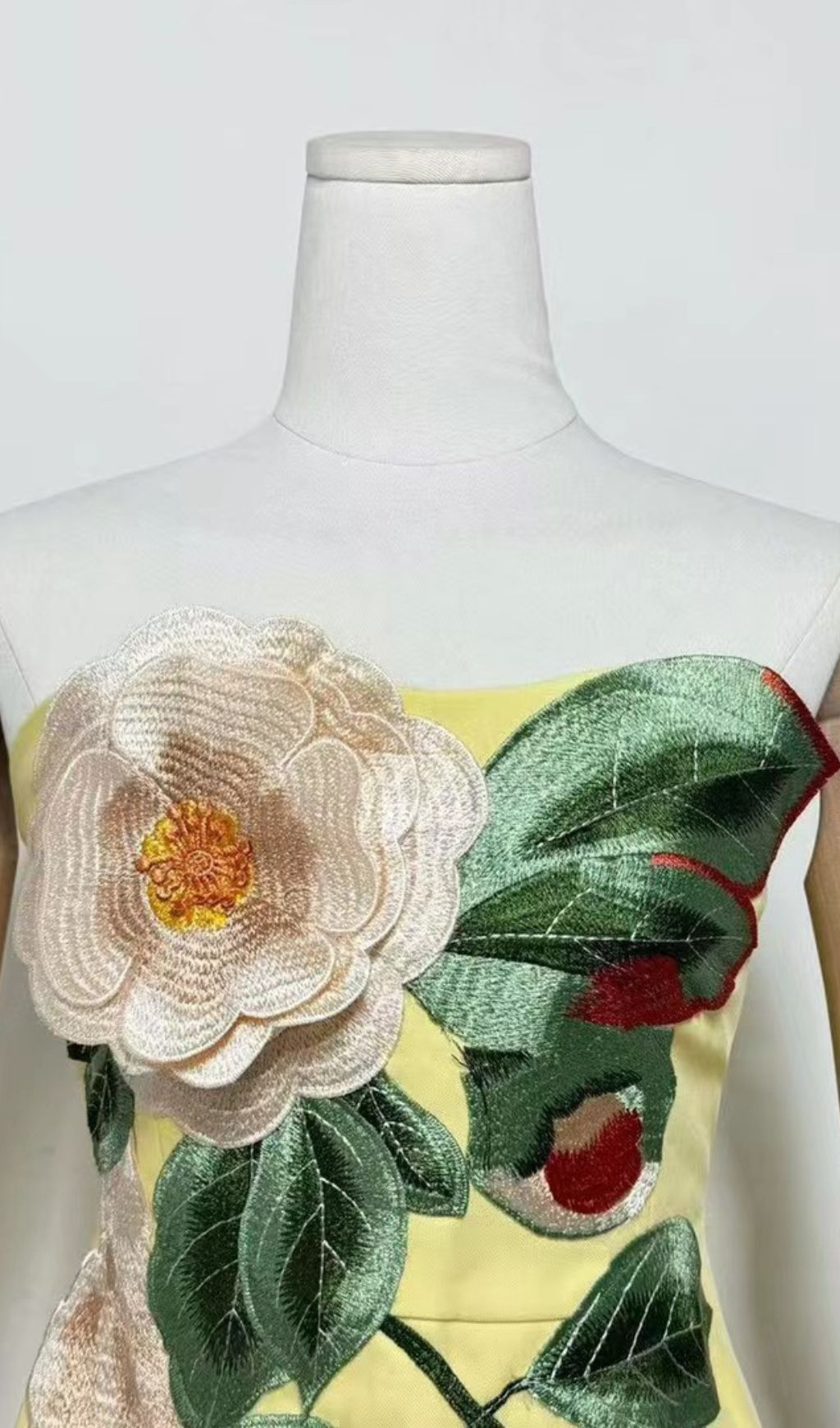 TRENDING STRAPLESS 3D FLOWER AESTHETIC MINI DRESS - OWNCI