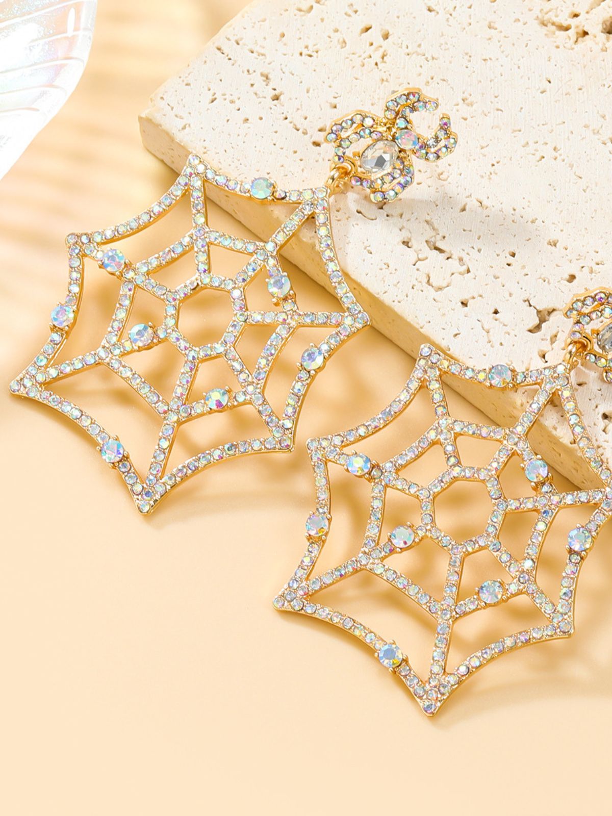 1b4902e7c893d341d035ac20d351c9ba.jpeg Fashionslee Women Cobweb Rhinestone Earrings