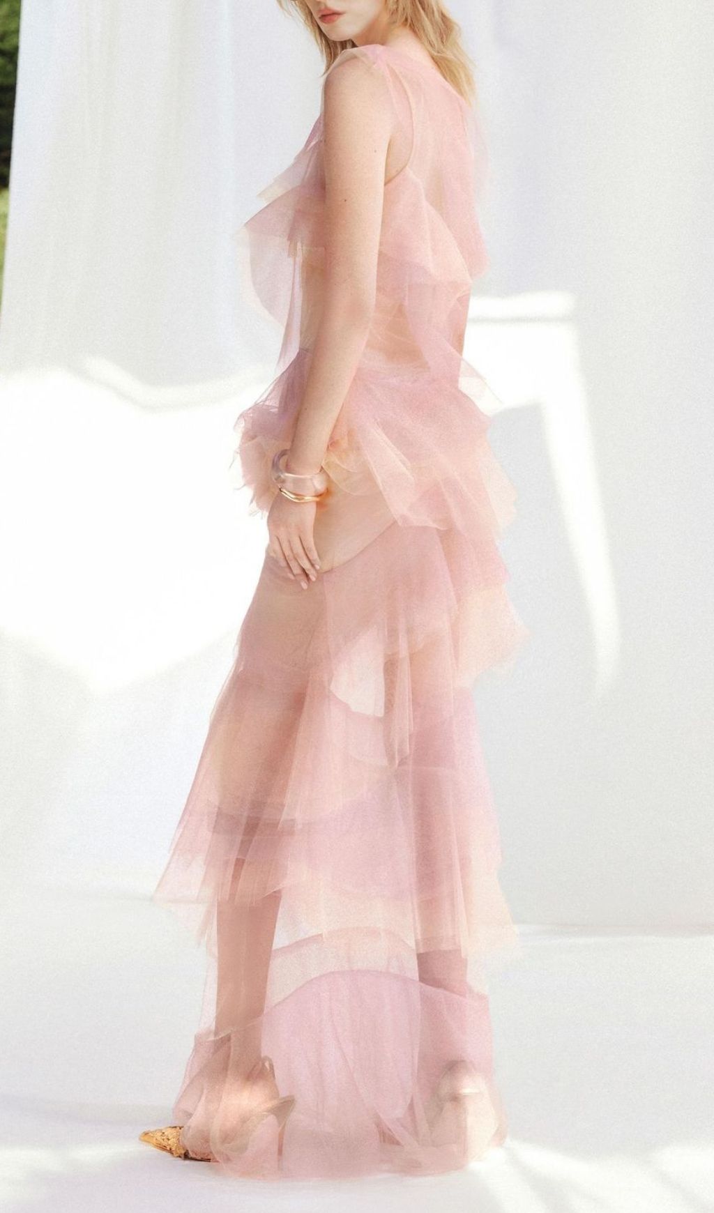 Fashionslee Women Kline Gradient Pink Ruffle Mesh Flower Maxi Dress
