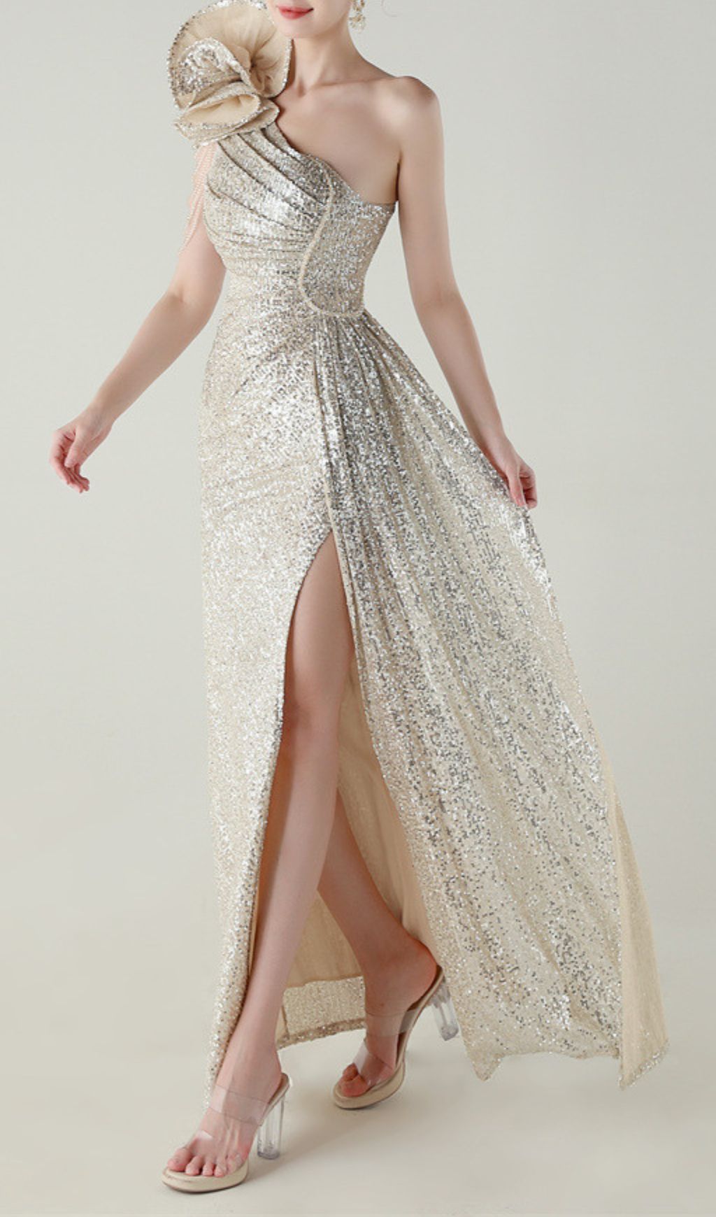 1e57a1f86c333ce1284cfebb07e7e9ae.jpg Fashionslee Women Ikia Silver One-Shoulder Sequin Maxi Dress