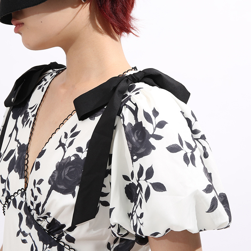 1f444066d1ca14f8bdc4b2f22544e512.jpg Fashionslee Women Filip Flower Printed V-Neck Midi Dress