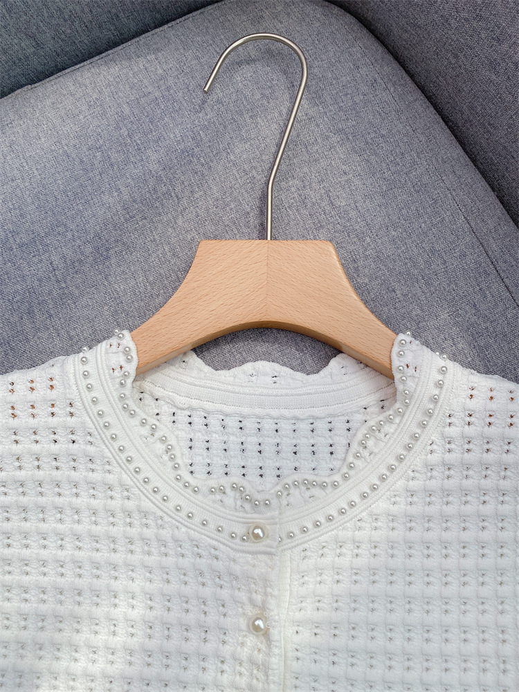 200cdc59edb9e2c0acd86df0430b4e6b.jpg Fashionslee Women Pearl Beaded Knit Sweater